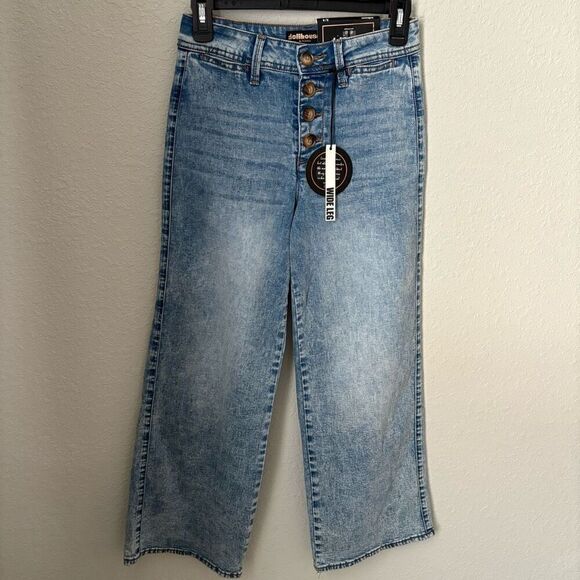 NWT Dollhouse Amber High Rise Wide Leg Jeans Size 3/4 - Picture 5 of 7